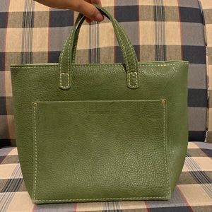 Kiwi zip Mini crossbody Portland leather